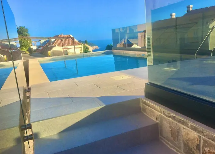 Apartment Pero&Mika With Swimming Pool