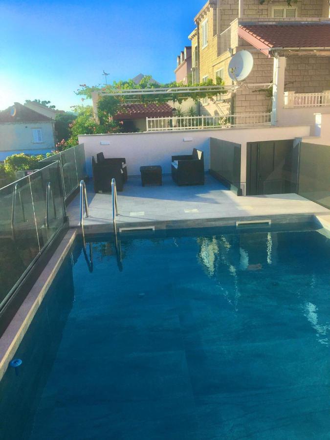 Pero&mika With Swimming Pool Dubrownik